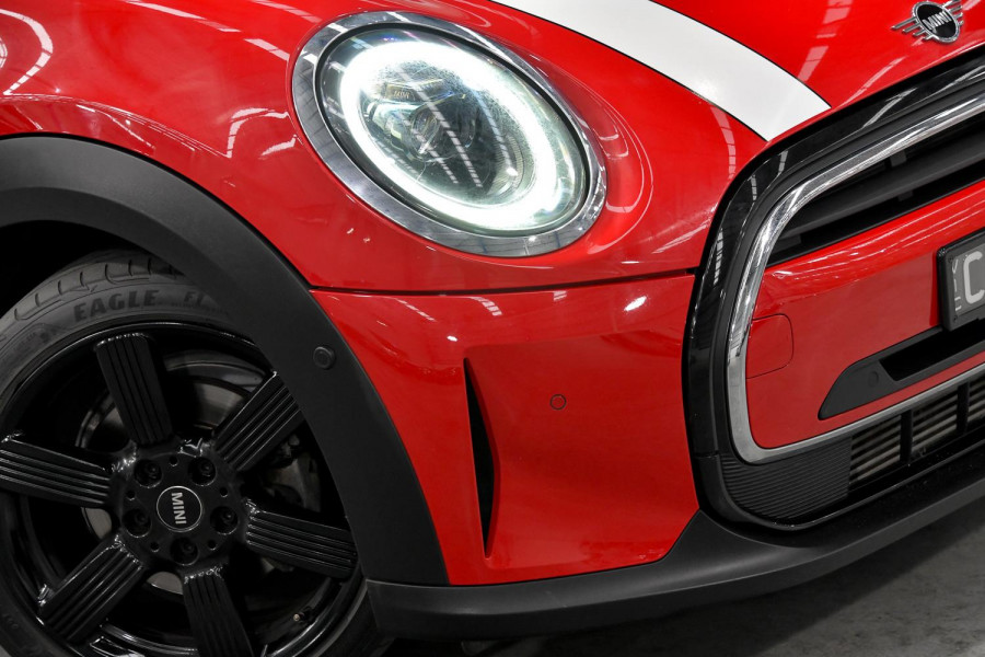 2022 MINI Cooper F55 LCI-2 C Classic Hatch