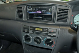 2005 Toyota Corolla ZZE122R 5Y Ascent Hatchback