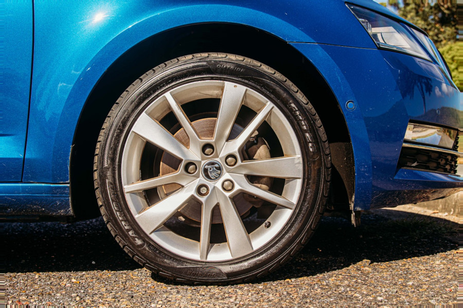 2017 MY18 Skoda Octavia NE  Sedan Image 46