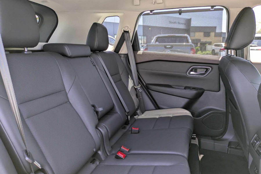 2024 Nissan X-TRAIL T33 N-TREK SUV Image 17