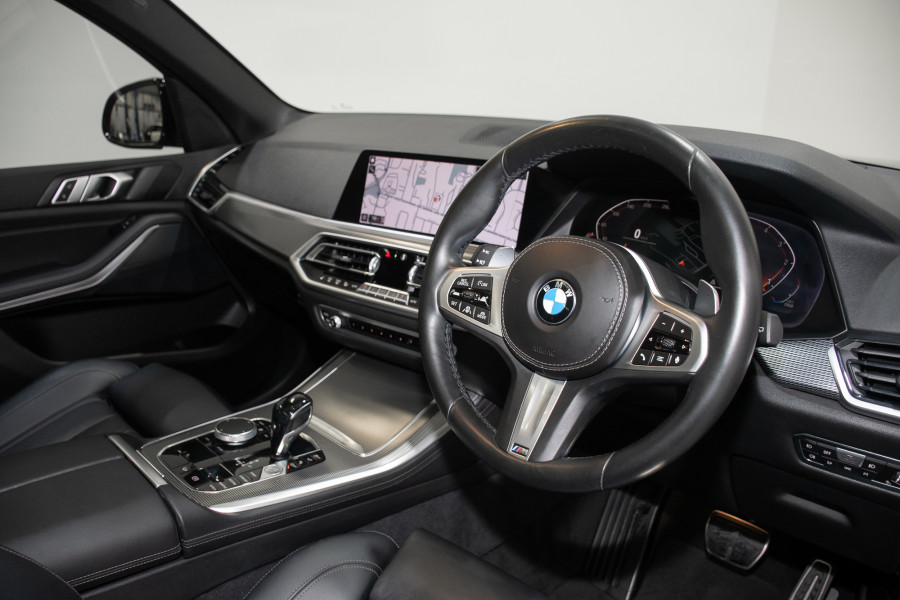 2018 BMW X5 xDrive30d M Sport SUV Image 16