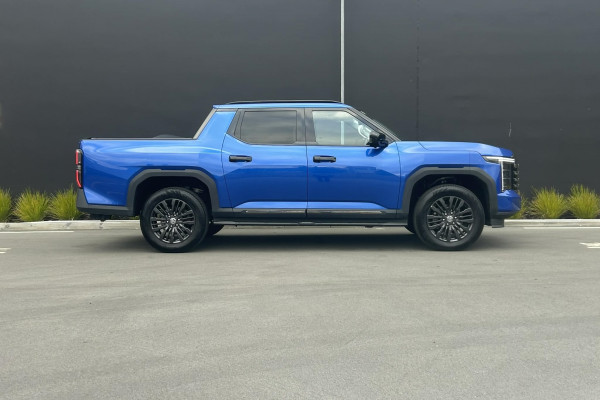 2025 MG U9 Explore Pro Ute Image 2