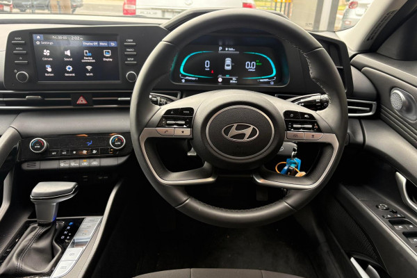 2026 Hyundai i30 CN7.V4 Hybrid Sedan Image 12
