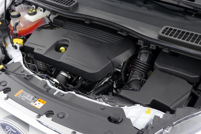 2018 Ford Escape Titanium 6 of 26