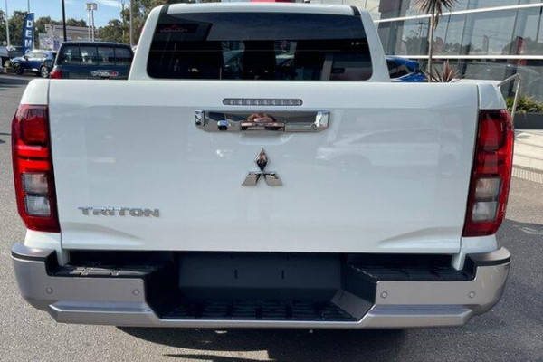 2024 Mitsubishi Triton MV GLS Ute