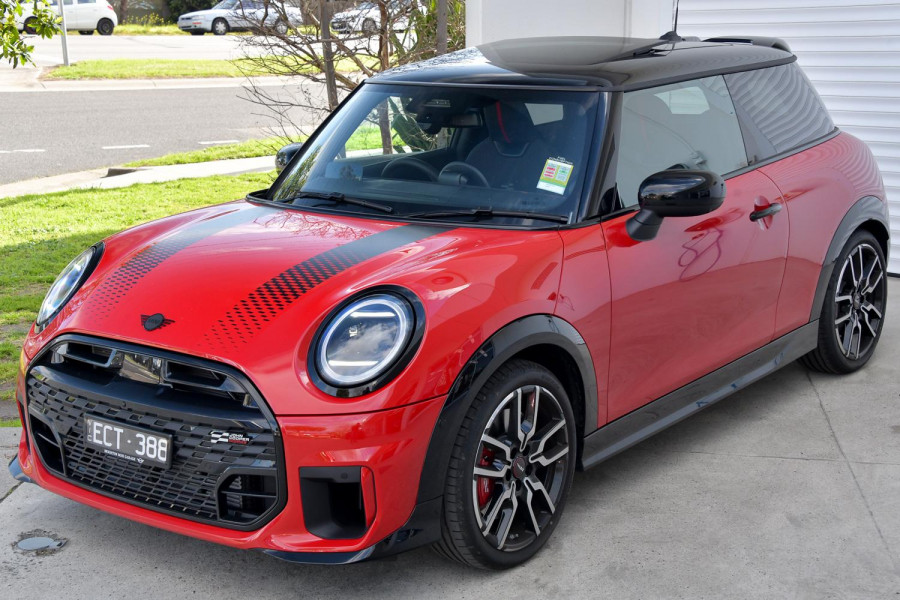2026 MINI Cooper F66 JCW Favoured Hatch
