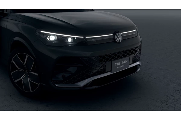 2026 Volkswagen Tiguan CT 200TSI eHybrid R-Line SUV Image 2