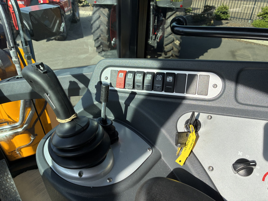 2025 JCB WHEELED LOADER Wheel Loader Image 7