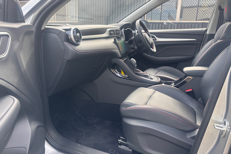 2024 MG ZST S13 Essence SUV Image 10