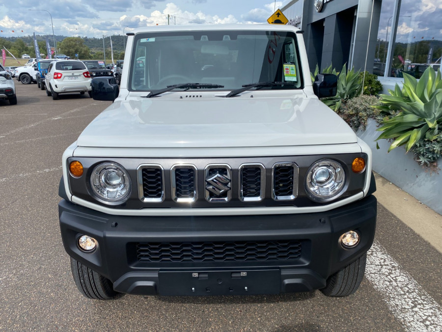 2025 Suzuki Jimny XL Wagon Image 4