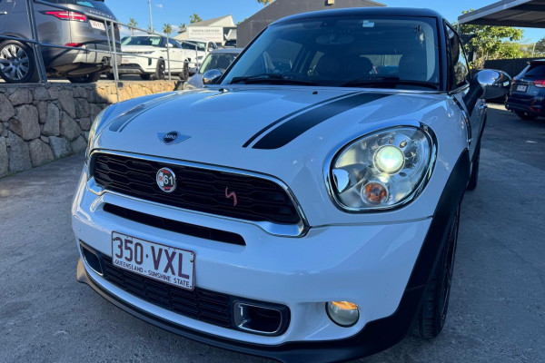 2013 MINI Cooper R58 Cooper S Coupe Image 2