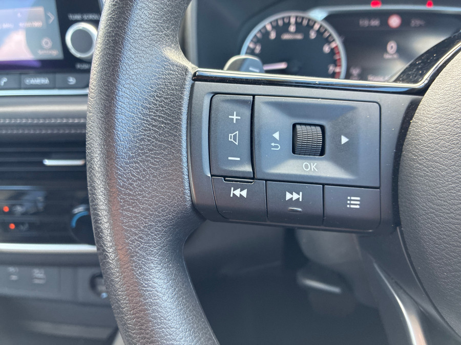2024 MY25 Nissan X-Trail T33 ST SUV Image 21