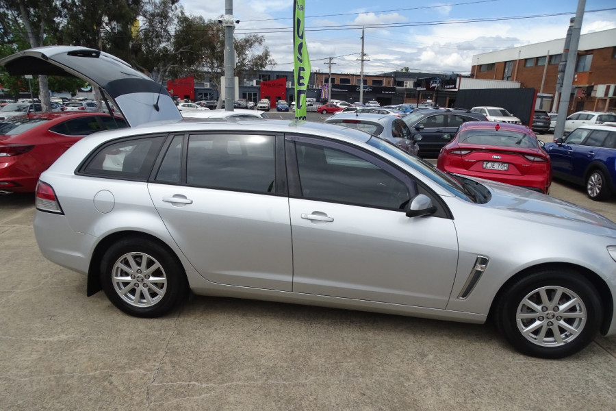 2015 Holden Commodore VF Evoke Wagon Image 9