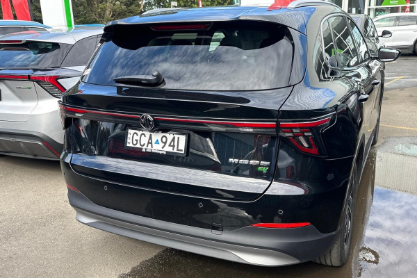 2025 MG MGS5 EV ZS3EM Essence 62 SUV Image 6