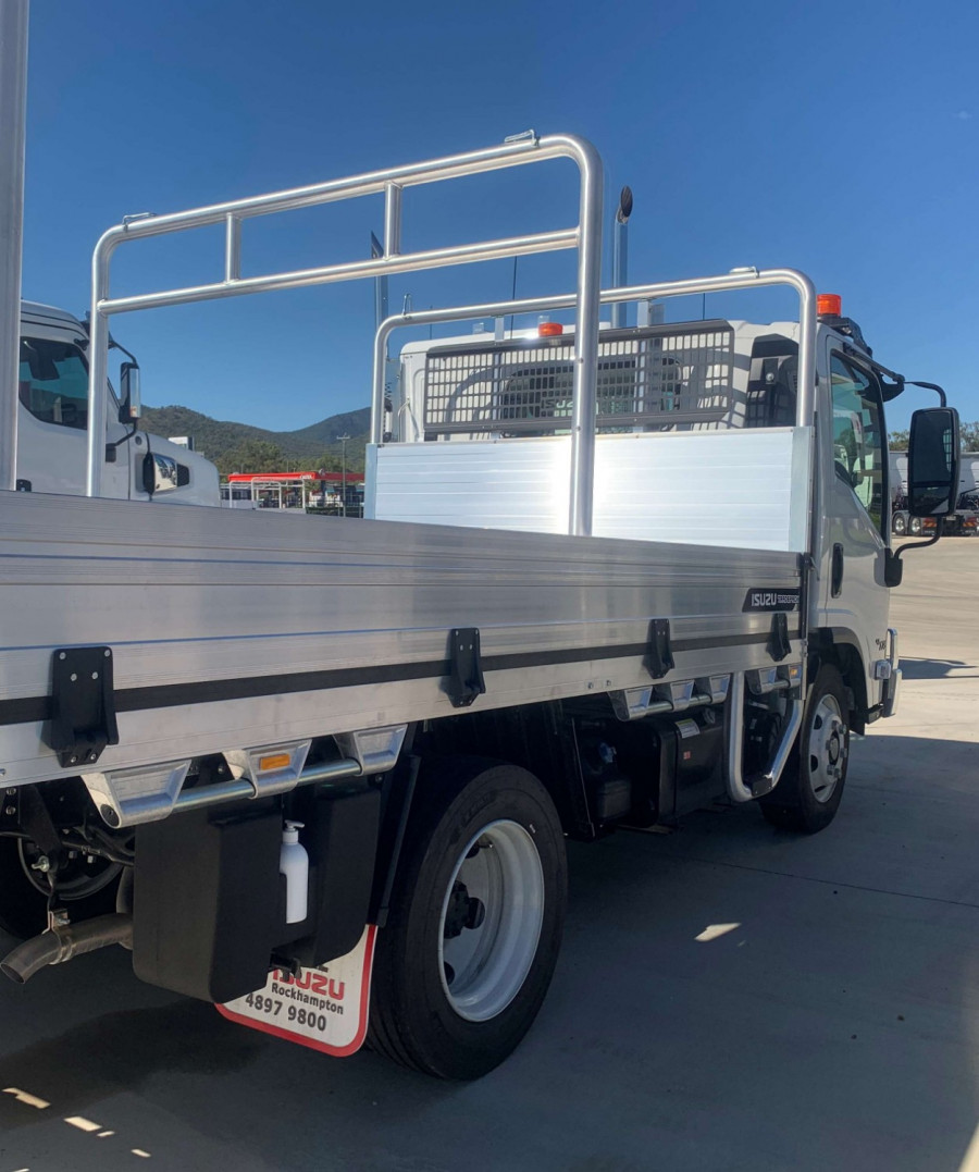 2025 Isuzu  NPR 45/65-175 MT D28 TRADE TRADEPACK Tray Image 5