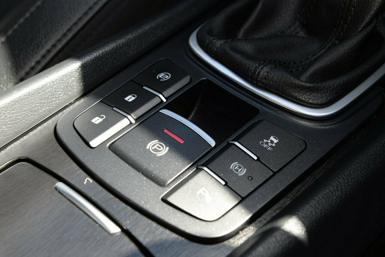 2017 MG MG6 IP2X Essence Hatchback Image 13