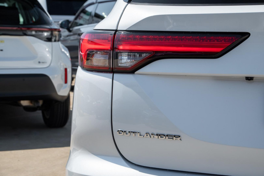 2022 MY22.5 Mitsubishi Outlander ZM Exceed Tourer SUV Image 24