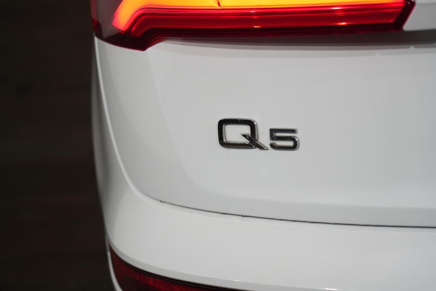 2019 Audi Q5 FY 40 TDI Sport SUV Image 9