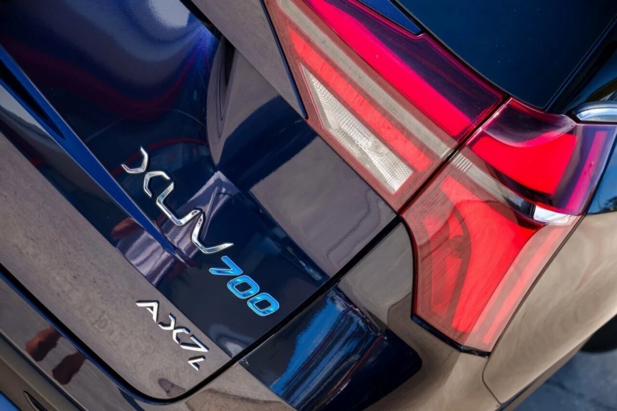 2024 Mahindra XUV700  AX7L SUV Image 7