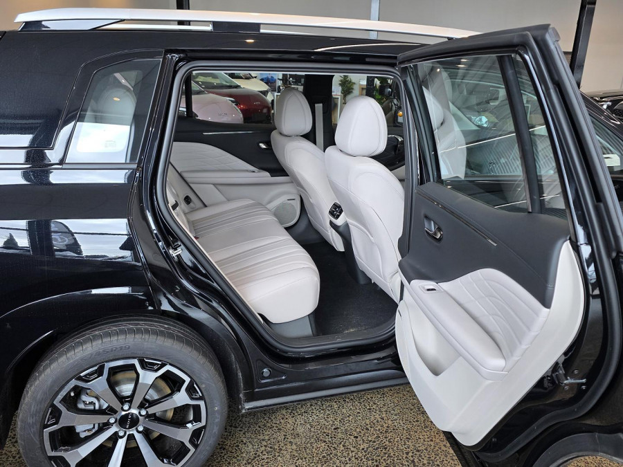 2026 AION AION V No Series Premium SUV Image 13