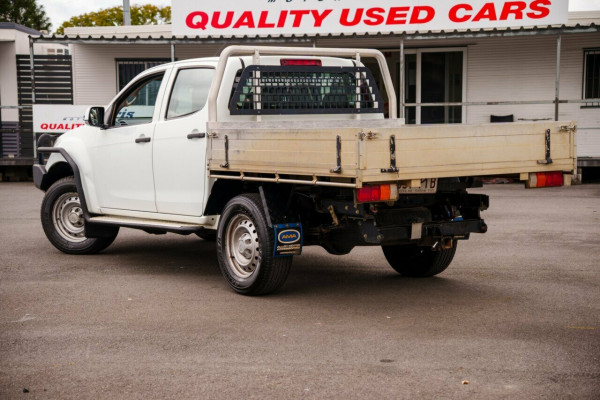 2018 MY17 Isuzu D-MAX MY17 SX Cab Chassis Image 2