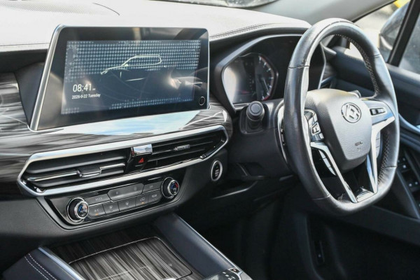 2021 LDV D90 SV9A Executive SUV Image 17