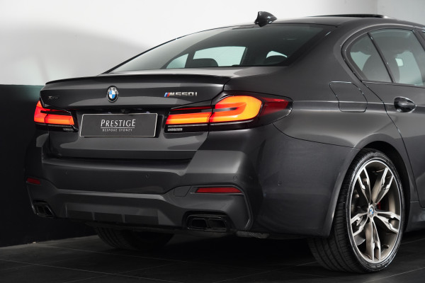 2022 BMW V8TT M550i Xdrive Pure Lci Sedan Image 17