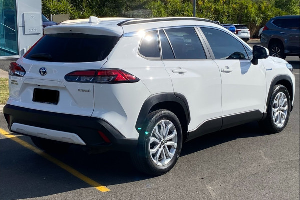 2023 Toyota Corolla Cross MXGA10R GXL SUV Image 7
