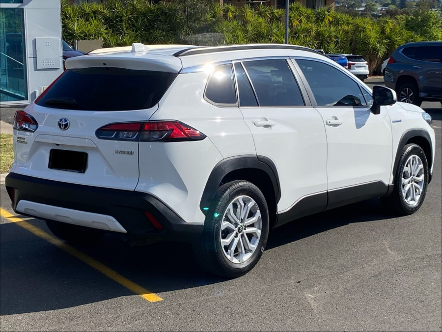 2023 Toyota Corolla Cross MXGA10R GXL SUV Image 7