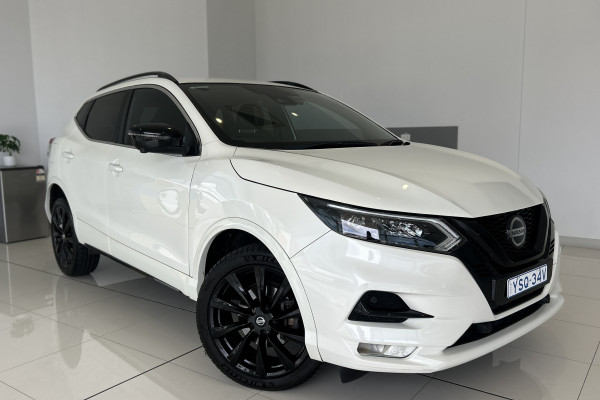 2021 Nissan QASHQAI SUV Image 1