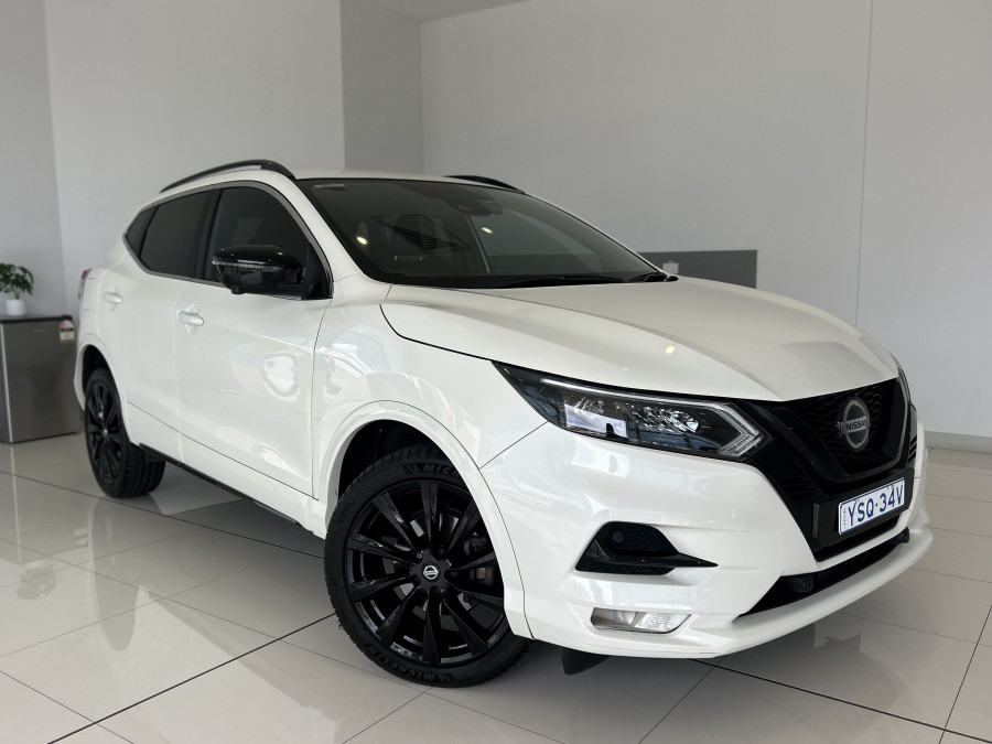 2021 Nissan QASHQAI SUV Image 1