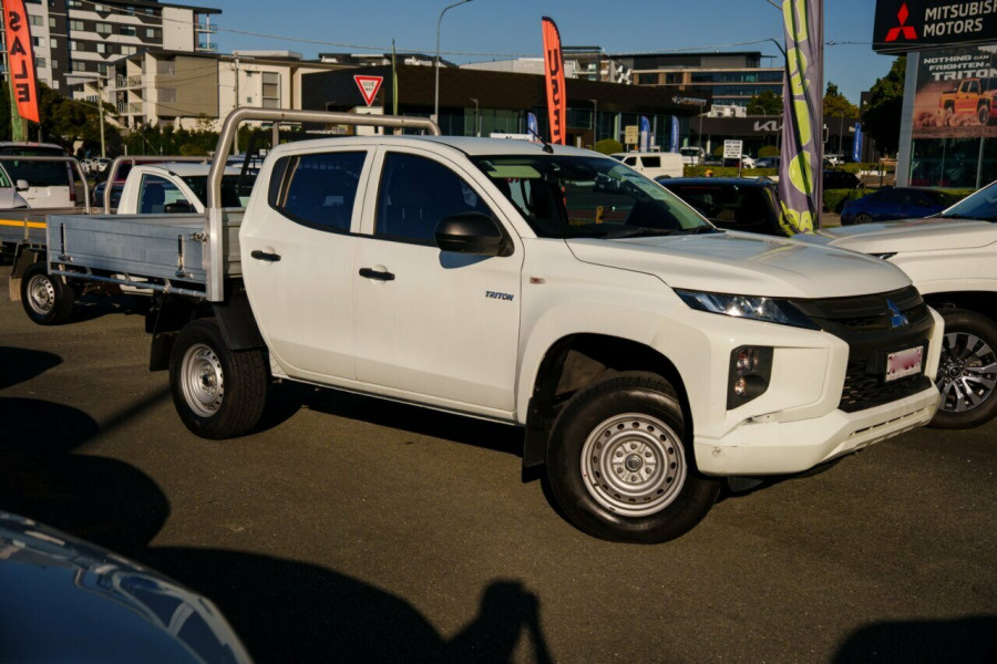 2020 Mitsubishi Triton MR GLX ADAS Cab Chassis Image 1