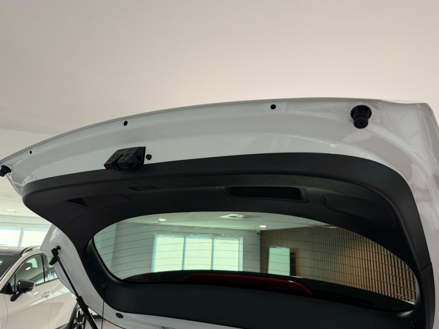 2017 MY18 Hyundai i30 PD SR Hatch Image 8
