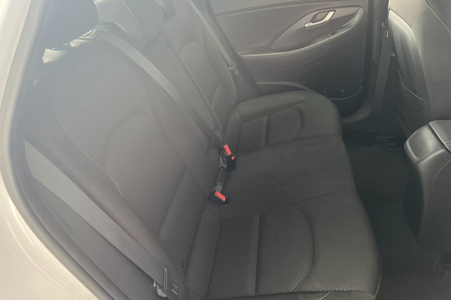 2018 Hyundai I30 PD2 MY18 ACTIVE Hatch Image 11