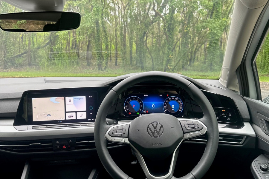 2024 Volkswagen Golf 8 110TSI Life Hatch Image 16