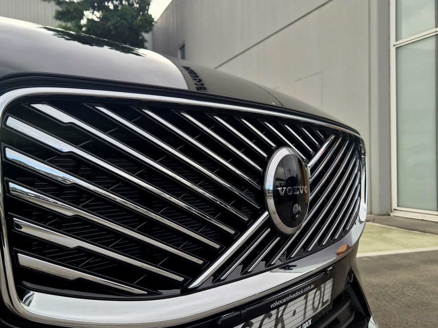 2026 Volvo XC60 UZ Plus B5 Bright SUV Image 2