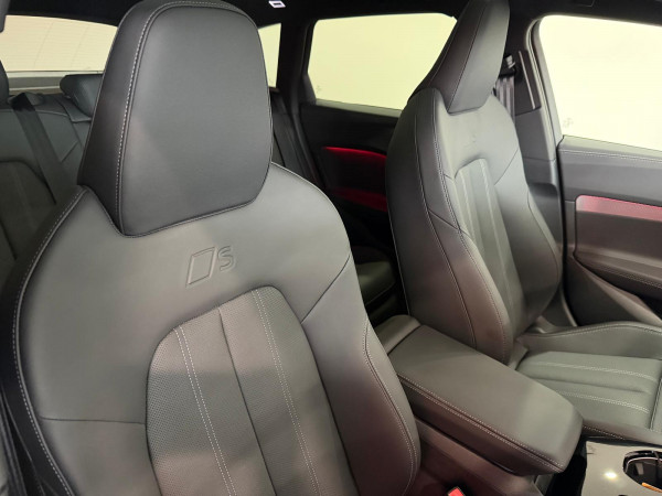 2025 Audi A5 B10  TFSI 200kW S line Wagon image 12
