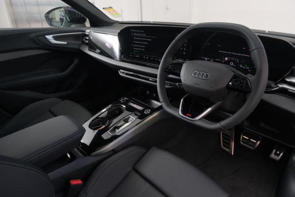 2025 Audi A5 B10 e-hybrid S-Line Sedan image 7