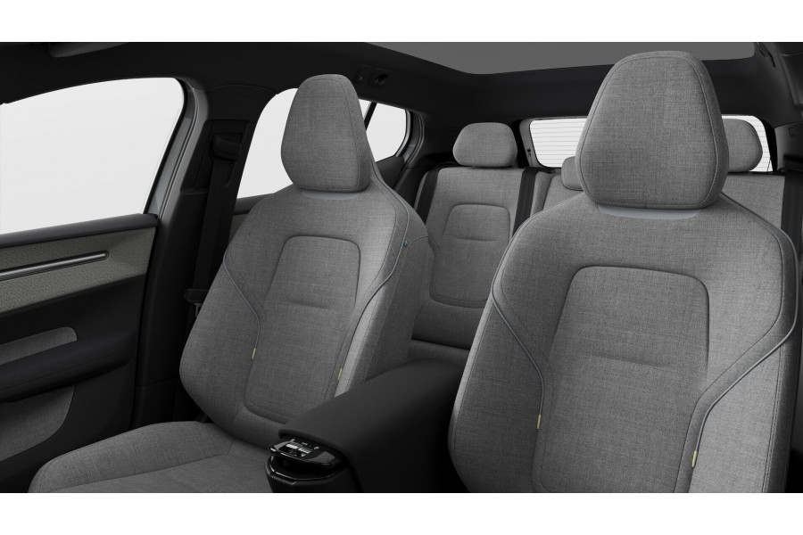 2025 Volvo EX30  Single Motor Extended Range Ultra SUV Image 9