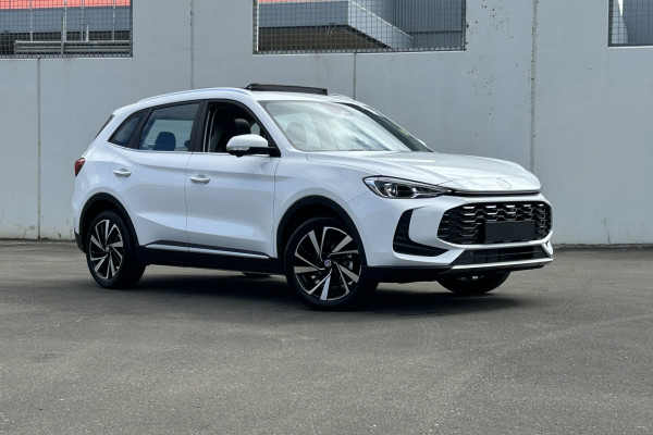 2025 MG ZS Essence SUV