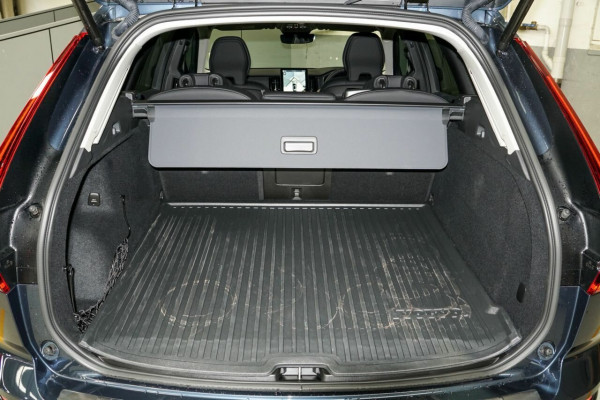 2025 MY26 Volvo XC60 UZ Plus B5 Bright SUV Image 19