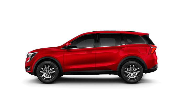 2025 Mahindra XUV700  AX7L SUV