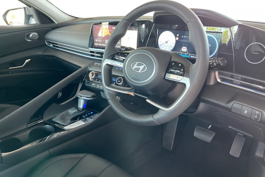 2024 Hyundai i30 CN7.V2 Premium Sedan Image 6