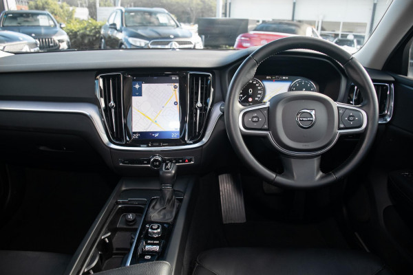 2019 MY20 Volvo S60 Z Series T5 Momentum Sedan image 7