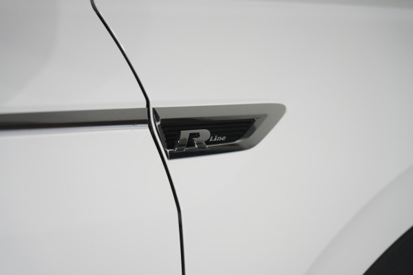 2017 Volkswagen Tiguan 162TSI R-Line SUV Image 11