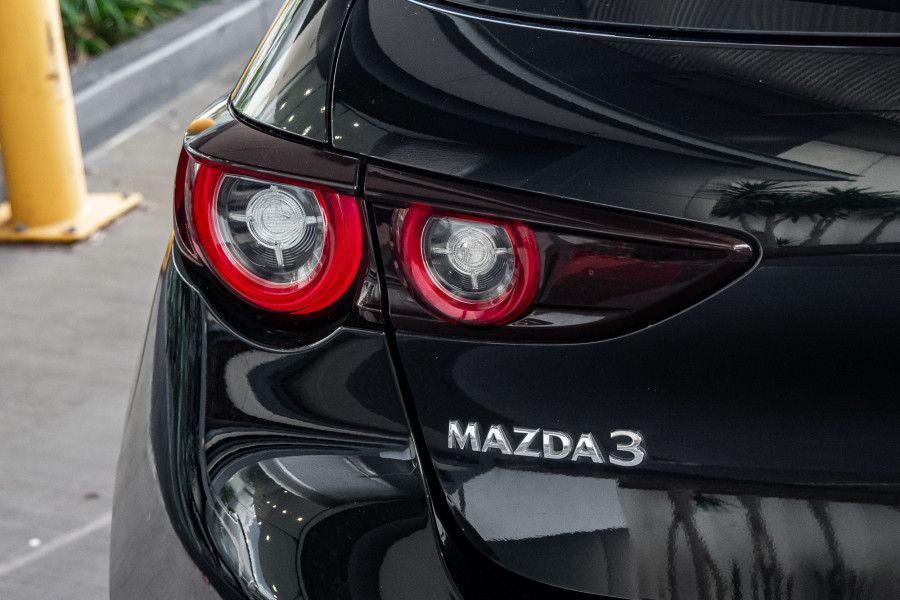 2023 Mazda 3 BP Series G20 Touring Hatch Image 21