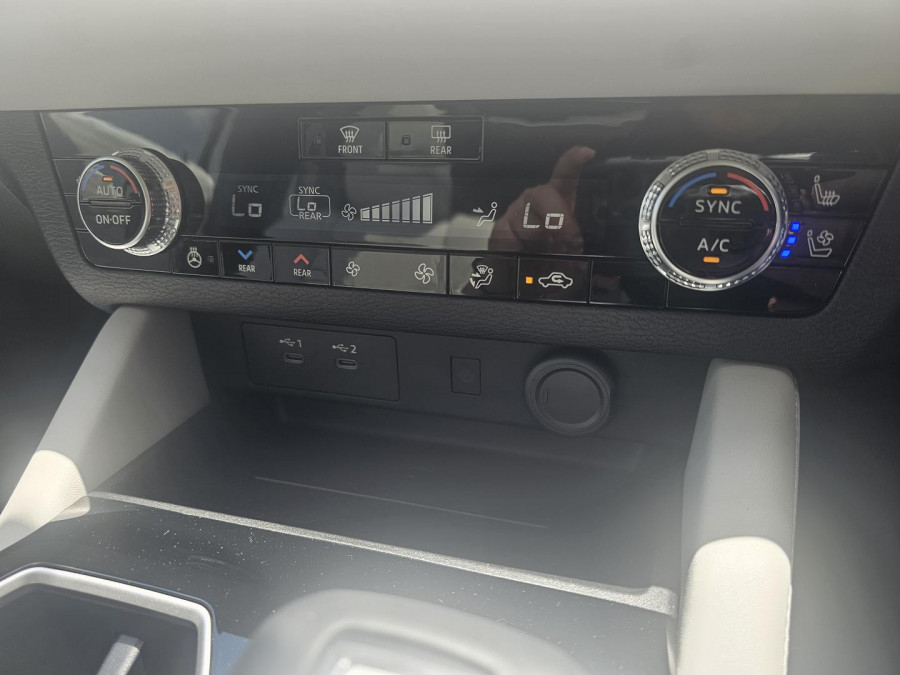 2025 Mitsubishi Outlander ZM Exceed SUV Image 26