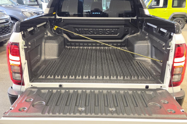 2026 Mitsubishi Triton MV GSR Ute Image 29