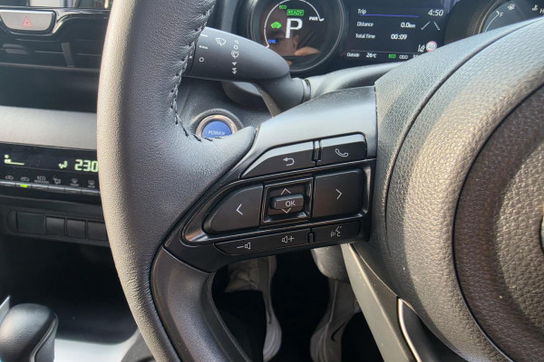 2023 Toyota Yaris Cross MXPB10R GX SUV Image 18