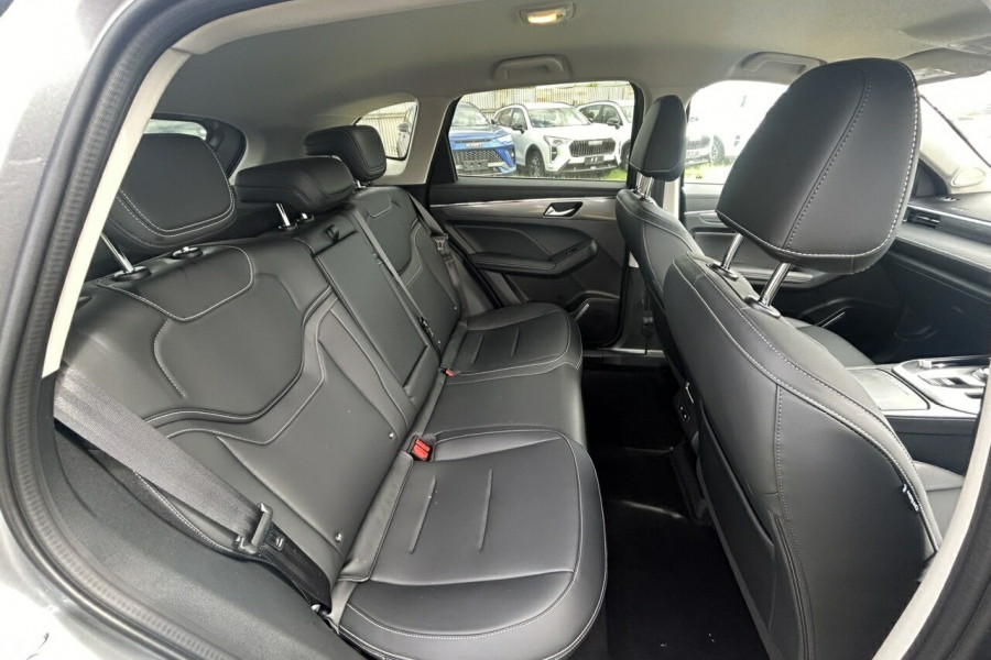 2025 GWM Haval Jolion A01 Lux SUV Image 17